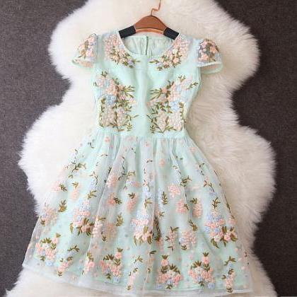 Fashion Embroidery Stitching Floral Printed..