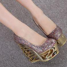 Gorgeous Gold Wedge Shoes