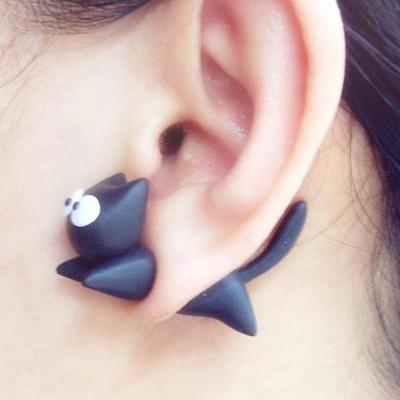 Clinging Cute Running Black Cat Two-Part Earrings